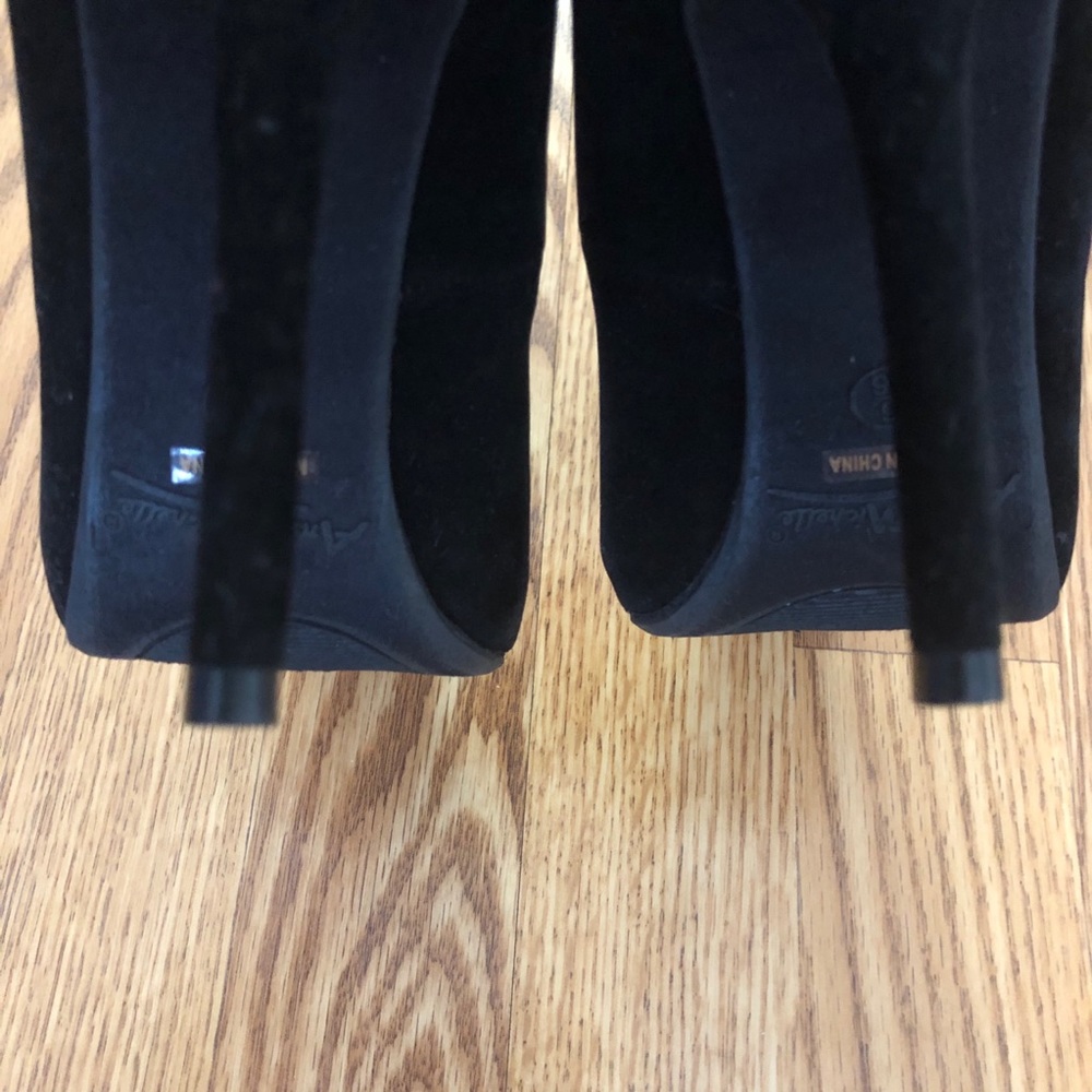Anne Michelle Colorblock Heels - Picture 7 of 7
